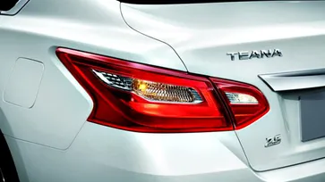 ทีเซอร์ 2017 Nissan Teana ไมเนอร์เชนจ์ใหม่ก่อนเปิดตัวจริงที่จีน