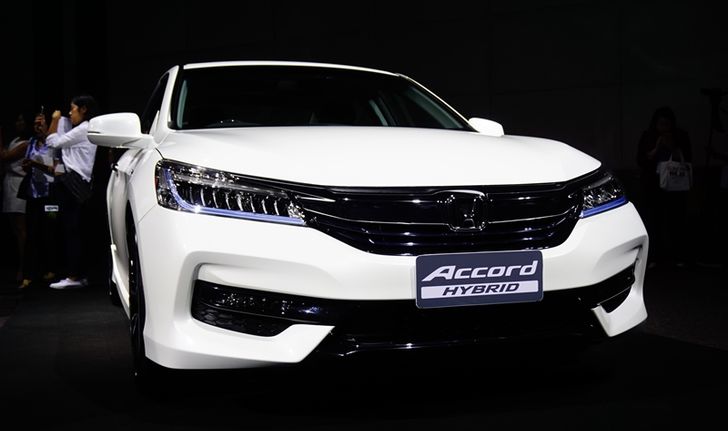 5 จุดเด่นใน 2017 Honda Accord Hybrid ไมเนอร์เชนจ์ใหม่