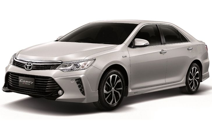 เผยโฉม 2016 Toyota Camry ไมเนอร์เชนจ์ใหม่ ลดราคา 5-7 หมื่นบาท