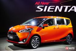 Toyota Sienta ใหม่ 2016 เปิดตัวในไทยแล้ว ราคาเริ่ม 7.5 แสนบาท