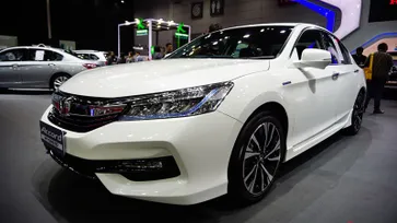 Honda Accord Hybrid ไมเนอร์เชนจ์ใหม่เผยโฉมที่ BIG Motor Sale 2016
