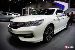 Honda Accord Hybrid ไมเนอร์เชนจ์ใหม่เผยโฉมที่ BIG Motor Sale 2016