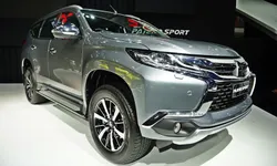 2017 Mitsubishi Pajero Sport GT-Premium 4WD ใหม่ เปิดตัวที่งานมอเตอร์เอ็กซ์โป