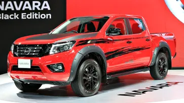 Nissan Navara Black Edition เผยโฉมที่งานมอเตอร์เอ็กซ์โป 2016