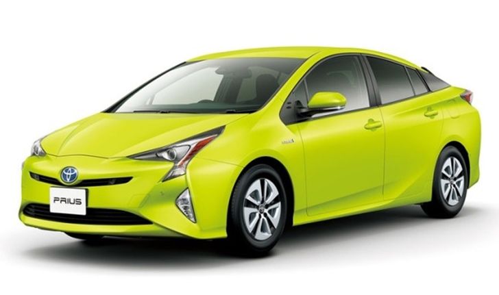 Toyota PRIUS คว้าอันดับหนึ่งยอดจำหน่ายรถยนต์ใหม่เดือนก.พ. ทิ้งห่าง Nissan NOTE ถึง 1,000 คัน