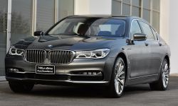 BMW 740Le xDrive Pure Excellence ขุมพลังไฮบริดใหม่ ราคา 6.699 ล้านบาท