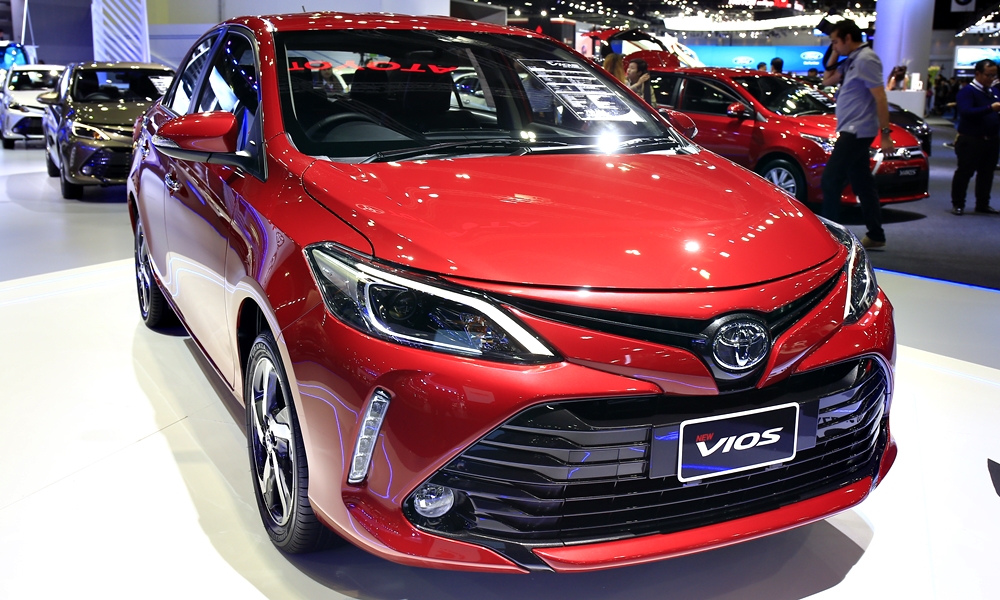ราคารถใหม่ Toyota ในตลาดรถประจำเดือนเมษายน 2560