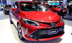 ราคารถใหม่ Toyota ในตลาดรถประจำเดือนเมษายน 2560