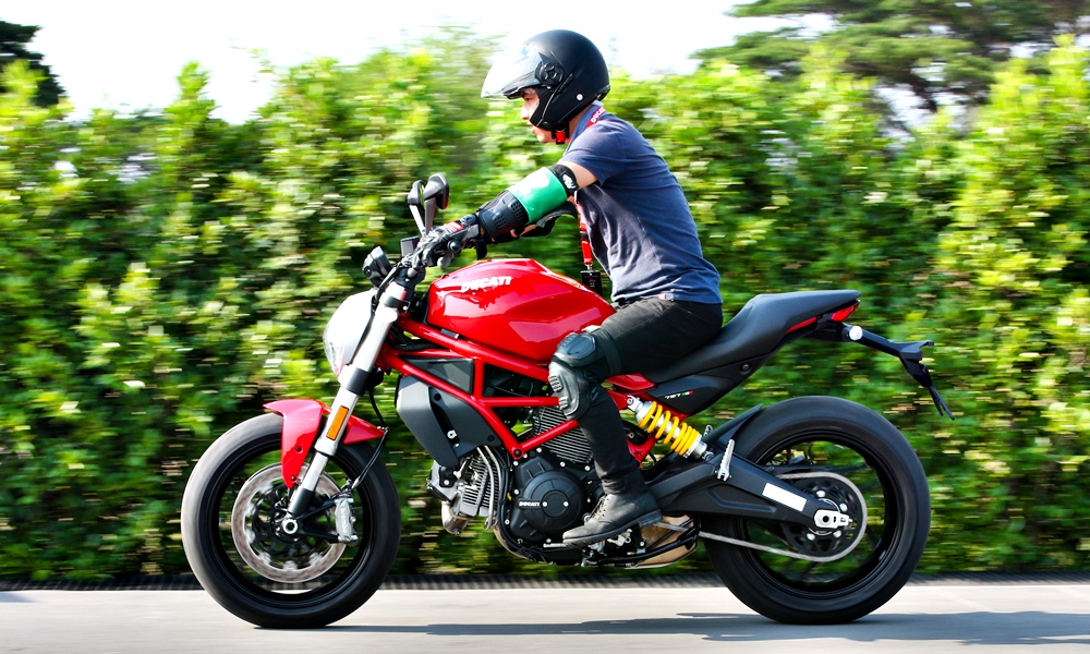 ลองขี่ Ducati Monster 797 กับคอร์สเรียน DRE Intro ขี่บิ๊กไบค์ไม่ยากอย่างที่คิด!