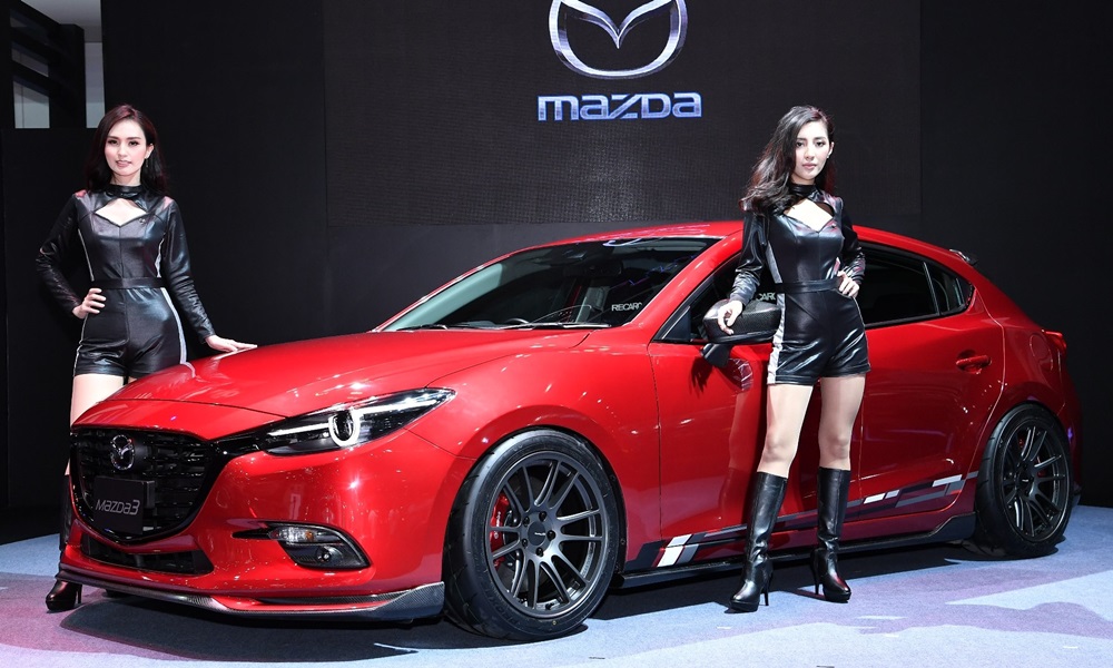 มาสด้าส่ง Mazda3 รุ่นตกแต่งพิเศษในงานออโต้ซาลอน 2017