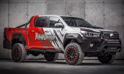 เผยโฉม Toyota Hilux 2017 ใหม่ พร้อมชุดแต่งจาก Carlex