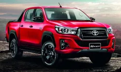 Toyota Hilux Revo Rocco 2018 ใหม่ รุ่นพิเศษพร้อมชุดแต่ง ราคารุ่นท็อป 1,189,000 บาท