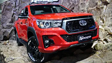 Toyota Hilux Revo Rocco 2018 ใหม่ ชมคันจริงที่งานมอเตอร์เอ็กซ์โป