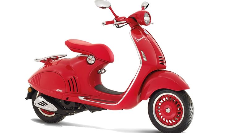 Vespa 946 Red 2018 รุ่นพิเศษเพื่อการกุศล ราคา 599,000 บาท