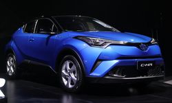 ขายดีจัด! Toyota C-HR 2018 ใหม่ เผยยอดจองสิทธิ์ทะลุ 3,000 คันนับตั้งแต่เปิดตัว