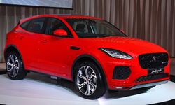 Jaguar E-Pace 2018 ใหม่ ขุมพลังดีเซล 2.0 ลิตร เคาะช่วงแนะนำ 3.5 ล้านบาท