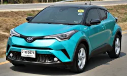 รีวิว Toyota C-HR 2018 ใหม่ ไม่ได้มีดีแค่สวย แต่ขับดีกว่าที่คิดมาก!