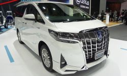 Toyota Alphard 2018 ไมเนอร์เชนจ์ใหม่เผยโฉมที่งานมอเตอร์โชว์