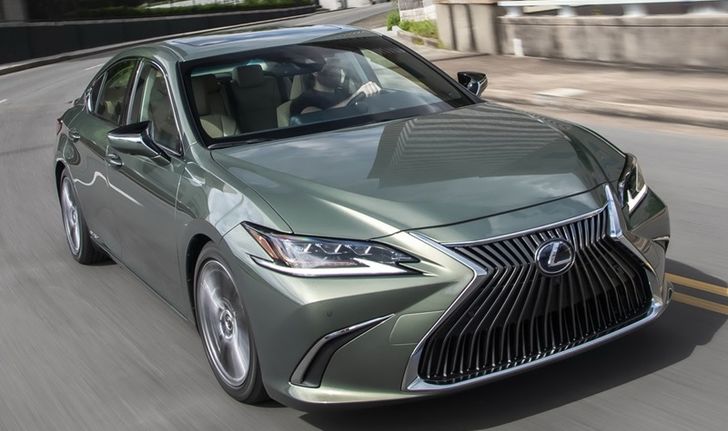 Lexus ES300h 2019 ใหม่ เคาะราคาจำหน่ายเริ่มต้น 1.5 ล้านบาทในอังกฤษ