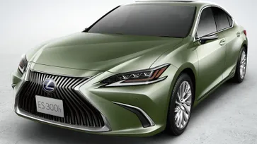 Lexus ES 2019 ใหม่ พร้อม "กล้องมองข้าง" วางขายแล้วที่ญี่ปุ่น