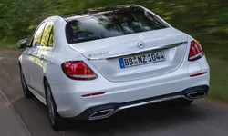 Mercedes-Benz E300de 2019 ใหม่ ขุมพลังดีเซลไฮบริดเสียบปลั๊กขายแล้วที่อังกฤษ