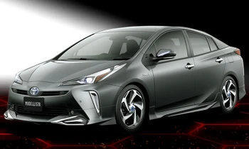 Toyota Prius 2019 ไมเนอร์เชนจ์พร้อมชุดแต่ง Modellista ใหม่ล่าสุดที่ญี่ปุ่น