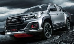 Toyota Hilux Black Rally Edition 2019 พร้อมชุดแต่ง TRD เตรียมเผยโฉมที่ญี่ปุ่น