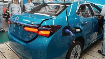 Toyota Corolla Plug-in Hybrid 2019 ใหม่ เตรียมเปิดตัวที่จีน มี.ค.นี้