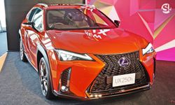 Lexus UX250h 2019 ใหม่ เปิดตัวในไทย 3 รุ่นย่อย ราคาเริ่มต้น 2.49 ล้านบาท