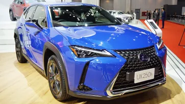 Lexus UX250h 2019 ใหม่ เผยโฉมที่งานมอเตอร์โชว์ เริ่มต้น 2.49 ล้านบาท