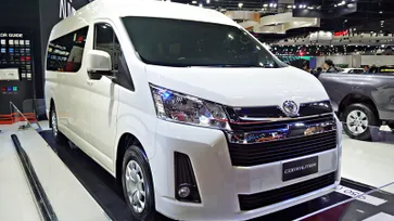 All-new Toyota Commuter 2019 ใหม่ ขวัญใจสิงห์รถตู้รุ่นล่าสุดเผยโฉมแล้ว