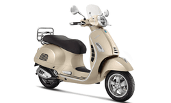 Vespa GTS Touring 300 ABS สุดพรีเมี่ยม มาพร้อมสีเบจใหม่ในราคา 209,900 บาท