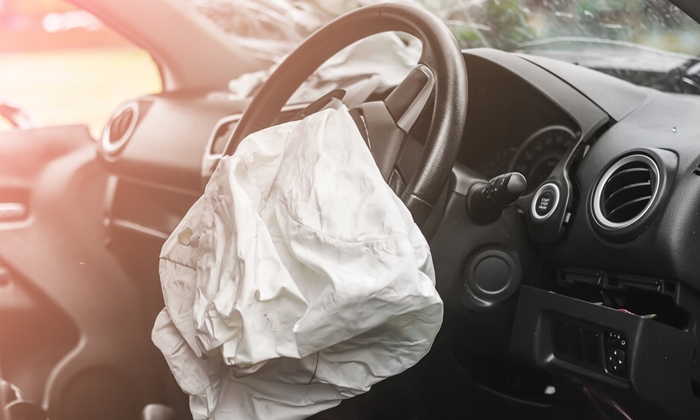 ถุงลมเสริมความปลอดภัยในรถคุณหมดอายุแล้วหรือยัง เช็กก่อน ชัวร์กว่า!