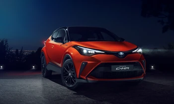 Toyota C-HR Minorchange สะดวกสบายเช่นเดิม เพิ่มเติมคือขุมพลังไฮบริด 2.0 ลิตร