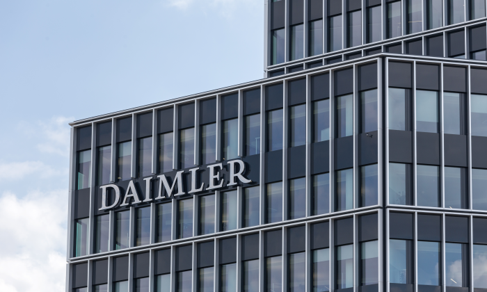 Daimler ถูกตั้งคำถามตัวเลขมลพิษจากเครื่องยนต์ดีเซลของรถแวน Sprinter