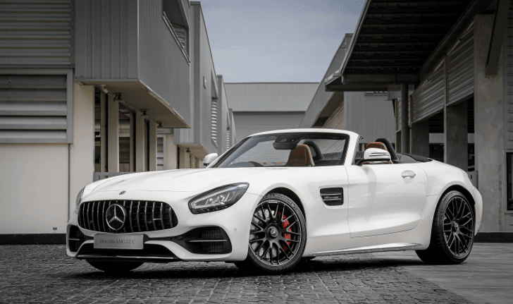 Mercedes-AMG GT C Roadster โฉมใหม่ ความหรูหราที่มาพร้อมฟีลในสนามแข่ง!