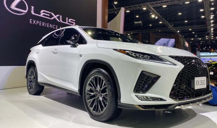 บูธรถ Lexus ในงาน Motor Expo 2019