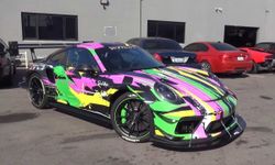 แค่สีสันก็กินขาด! Porsche 911 GT3 RS กับความแรงระดับ 800 แรงม้า (คลิป)