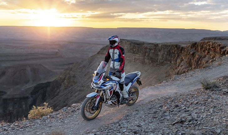 ครองแชมป์! All-new Honda Africa Twin CRF 1100L คือแอดเวนเจอร์ไบค์ที่ดีที่สุด