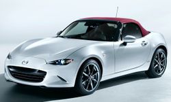 Mazda MX-5 100th Anniversary ฉลองร้อยปีกับรุ่นหลังคาผ้าใบสี Dark Cherry