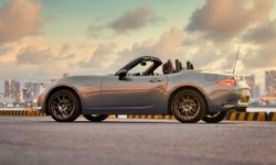 เผยโฉมคันสวย Mazda MX-5 R-Sport รุ่นพิเศษจำนวนจำกัด เริ่มต้น 1.1 ล้านบาท