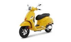 เรโทรนิดๆ สปอร์ตหน่อยๆ! Vespa GTS Super Sport 300 HPE ค่าตัวสองแสนเศษ