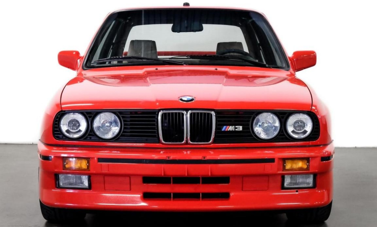 สภาพไร้ที่ติ! BMW M3 ของ "Paul Walker" ถูกนำมาขายในราคา 4.7 ล้าน