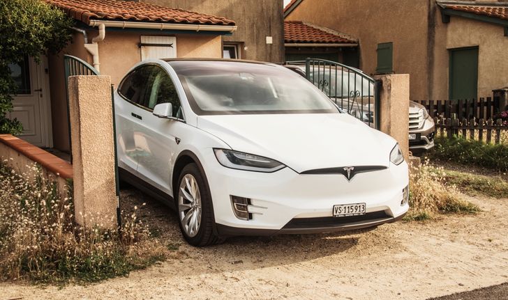 อัตราการชาร์จ Tesla Model S และ X เพิ่มขึ้นอีกหลังอัปเดตซอฟต์แวร์เรียบร้อย