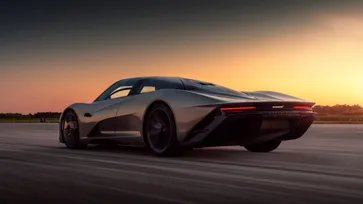ใครสนขอเรียนเชิญ เมื่อ McLaren Speedtail คันนี้ถูกอัปราคาเป็น 157 ล้านบาท!