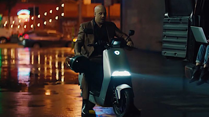 vin-diesel-yadea-g5-electri