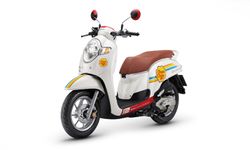 ลวดลายสุดคลาสสิก! เผยโฉม New Honda Scoopy i รุ่นพิเศษ Chupa Chups Limited Edition