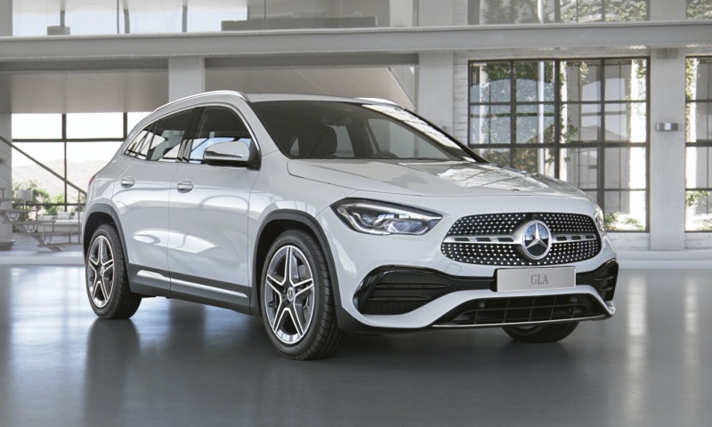 Mercedes-Benz GLA200 AMG Dynamic 2021 ใหม่ เคาะราคา 2,399,000 บาท