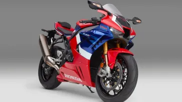 Honda CBR1000RR-R Fireblade SP 2021 ใหม่ เคาะราคาในไทย 1,119,000 บาท