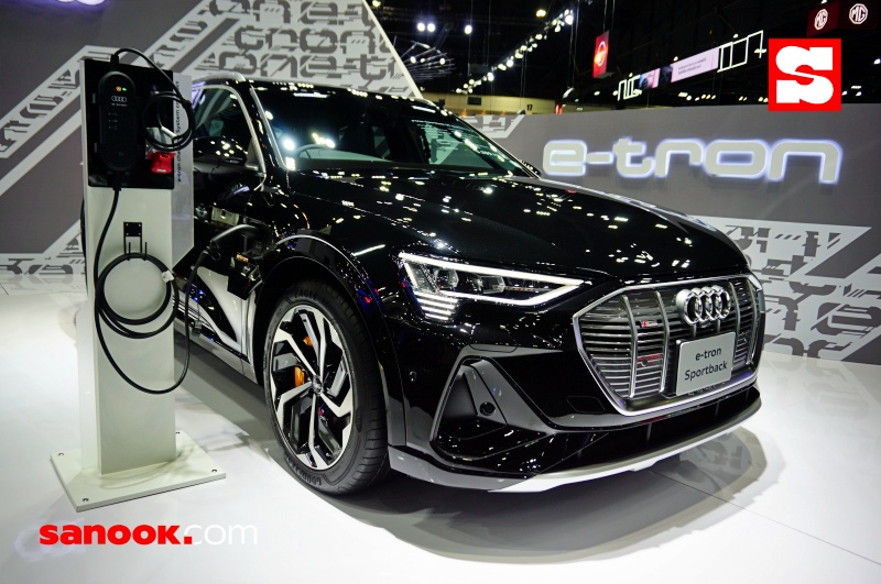 E tron deals sportback audi